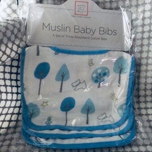 New Swaddle Designs Muslin Baby Bibs 3pk